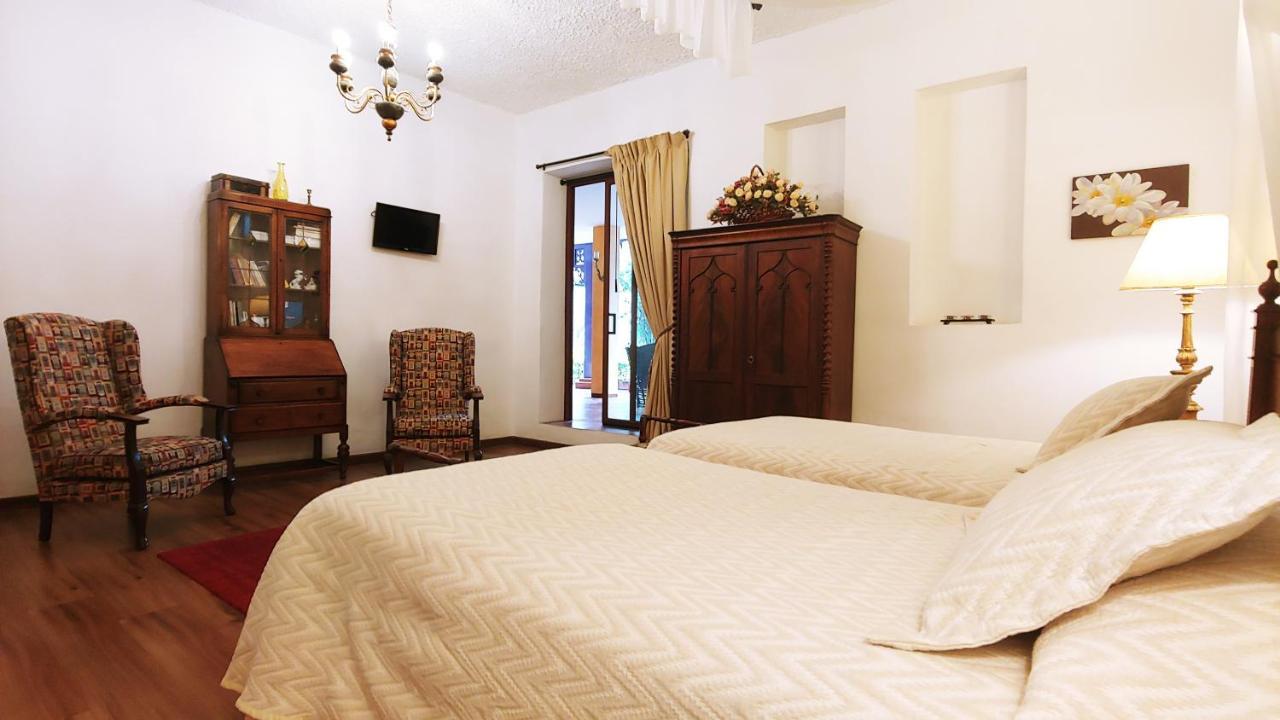 Hotel Boutique Casa Montalvo Cuenca Bagian luar foto