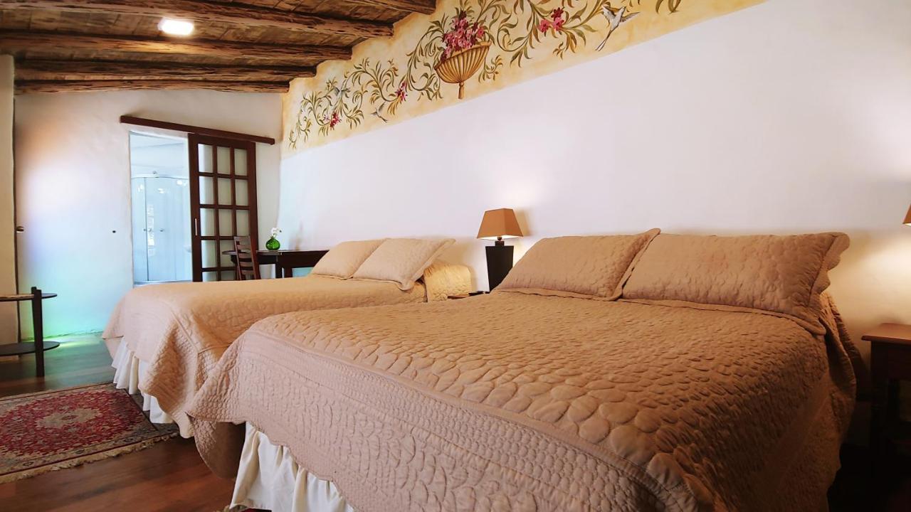 Hotel Boutique Casa Montalvo Cuenca Bagian luar foto