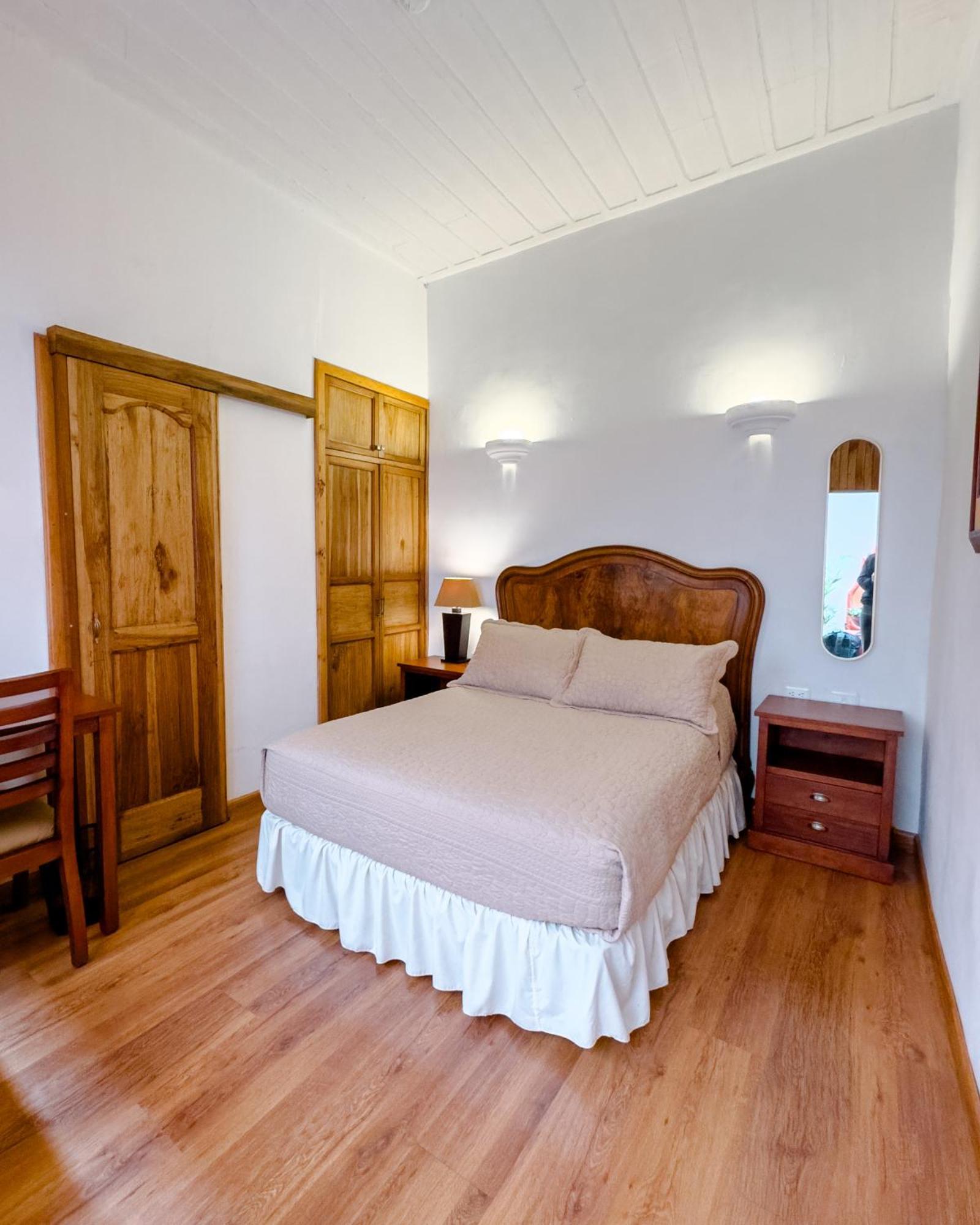 Hotel Boutique Casa Montalvo Cuenca Bagian luar foto
