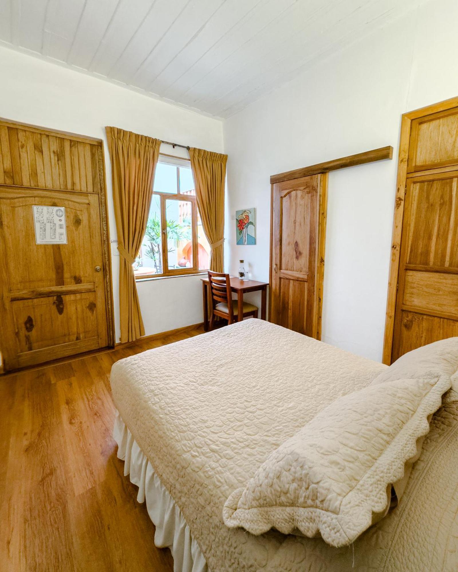 Hotel Boutique Casa Montalvo Cuenca Bagian luar foto