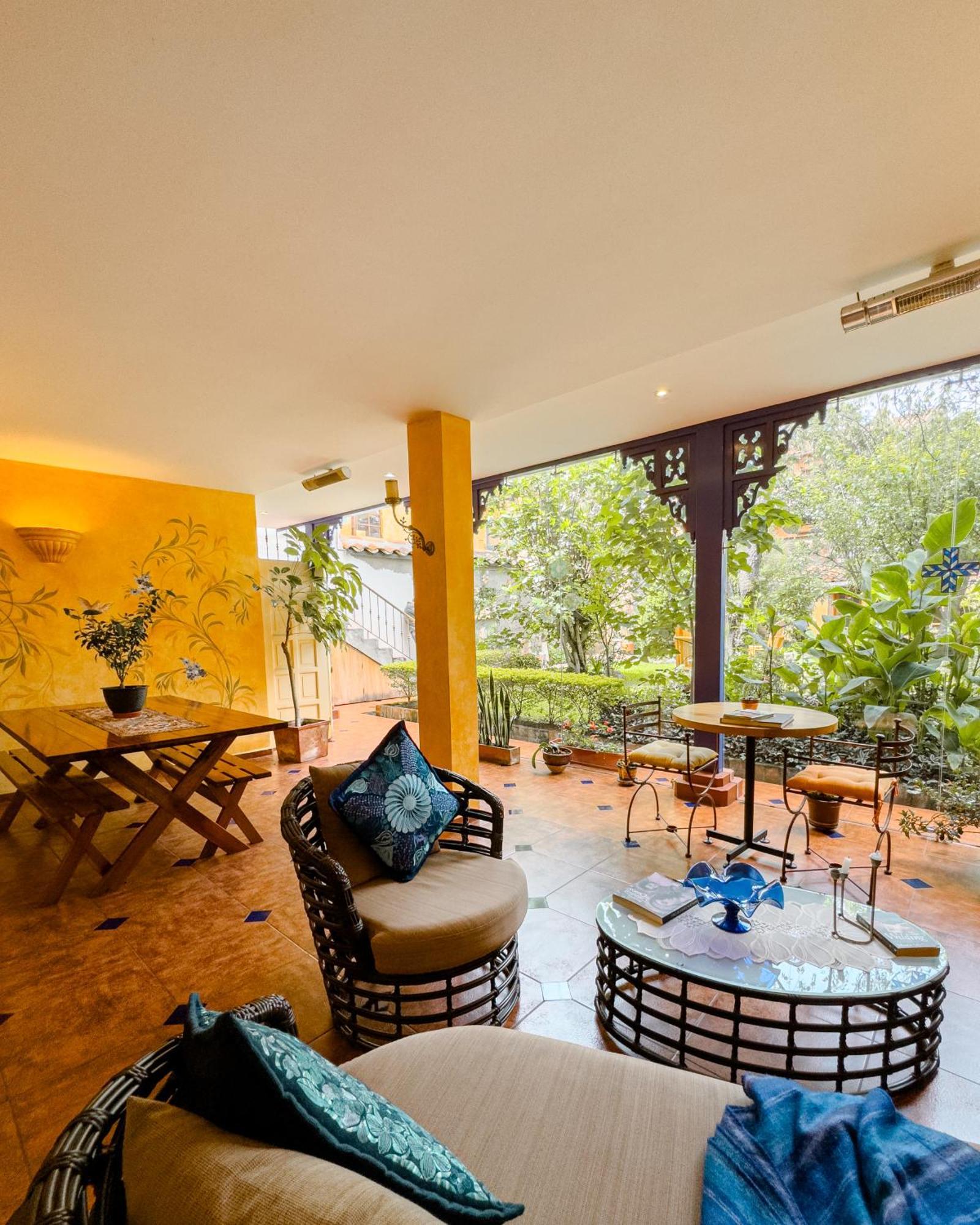 Hotel Boutique Casa Montalvo Cuenca Bagian luar foto